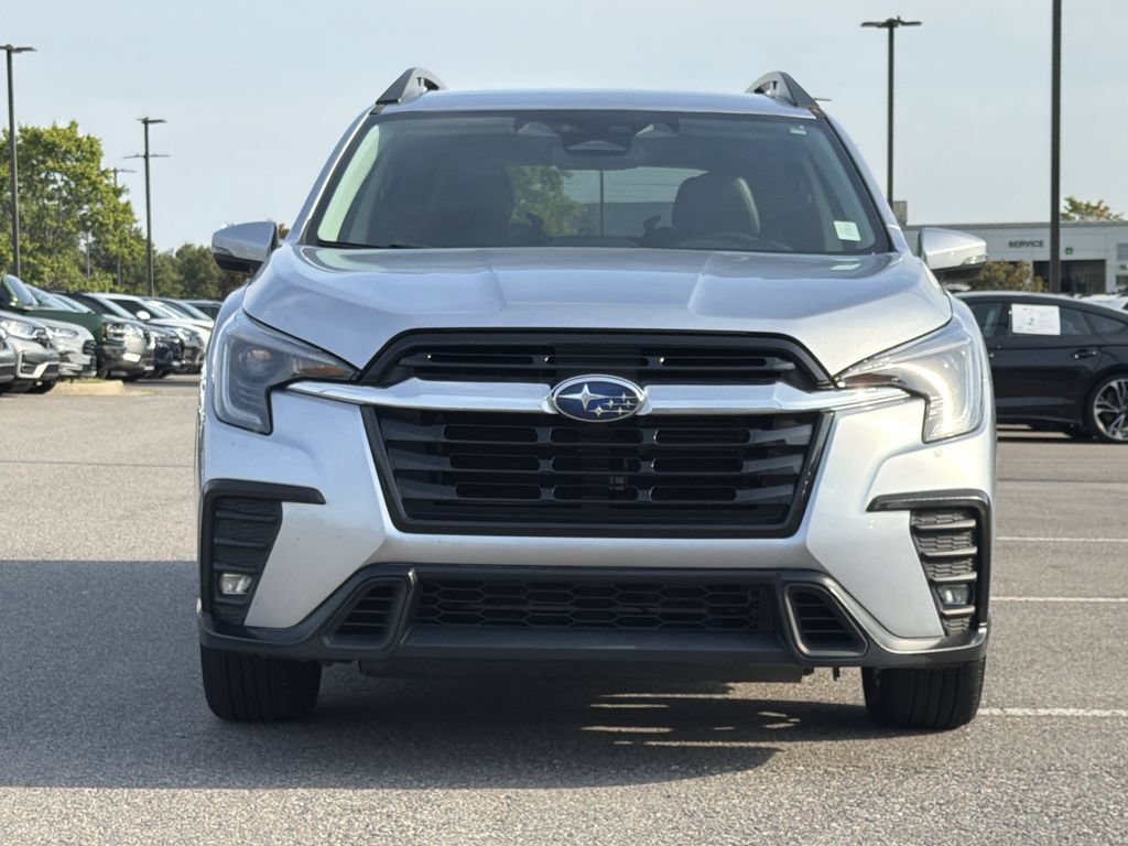 Used 2023 Subaru Ascent Limited AWD/4WD image 8
