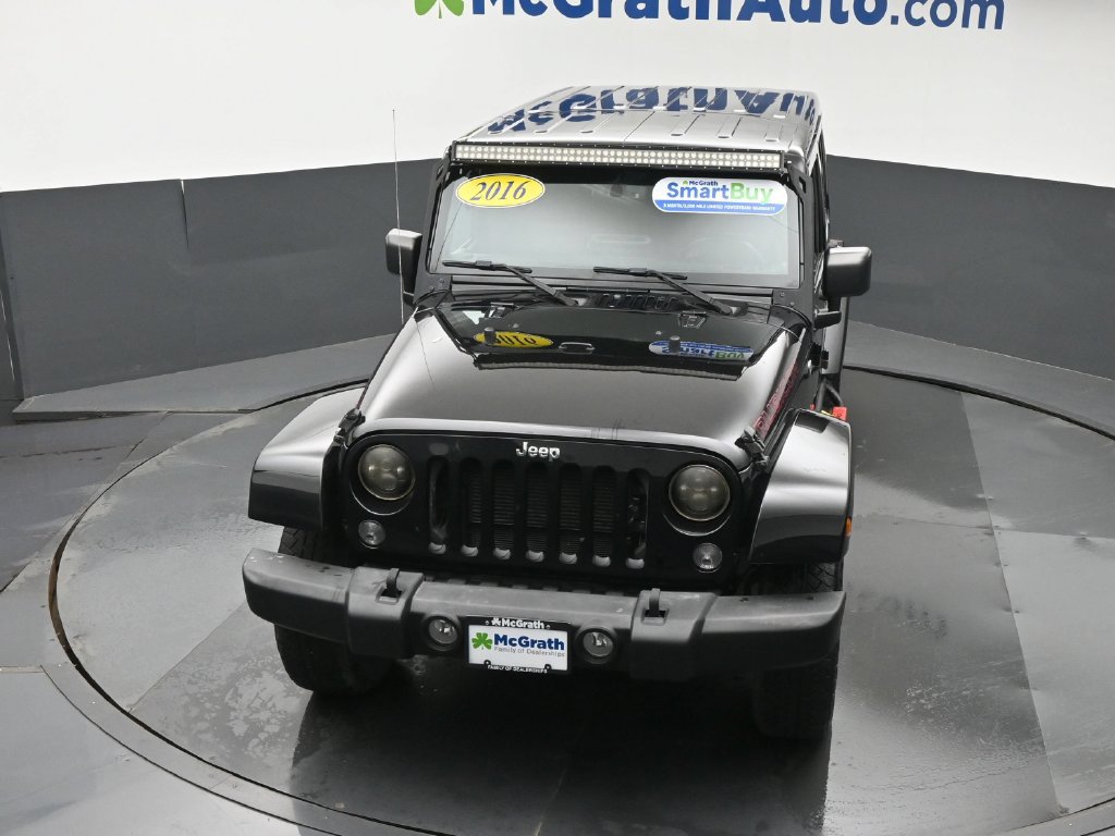 Used 2016 Jeep Wrangler Unlimited Rubicon w/ Max Tow Package AWD/4WD image 27