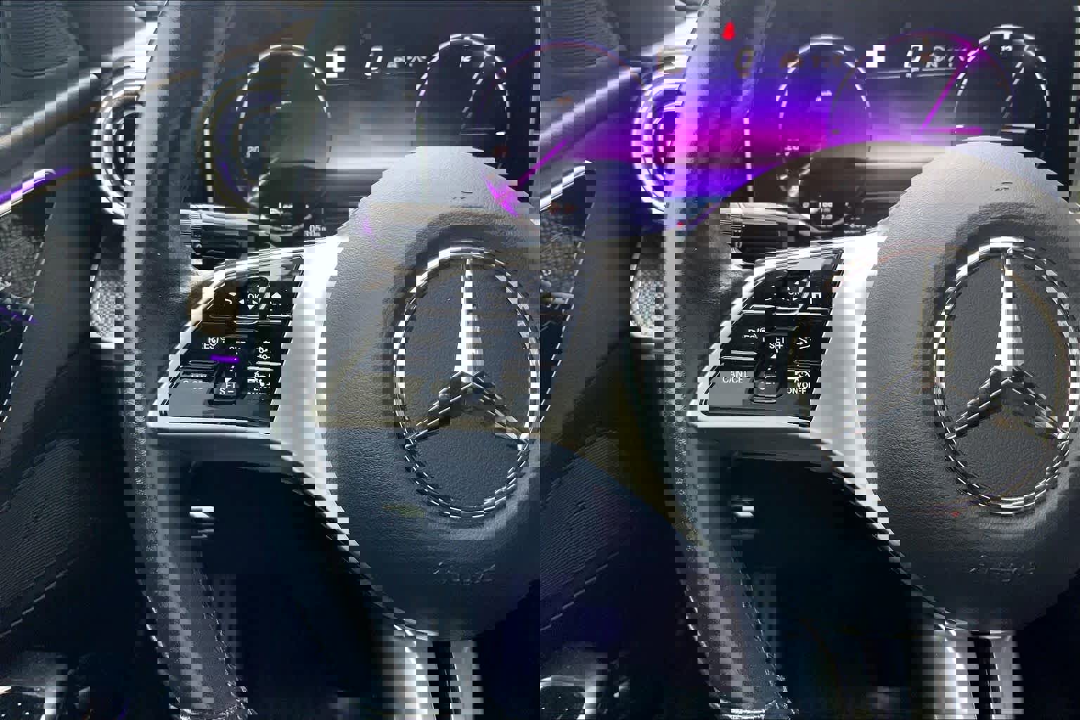 Used 2023 Mercedes-Benz C 300 Sedan image 16