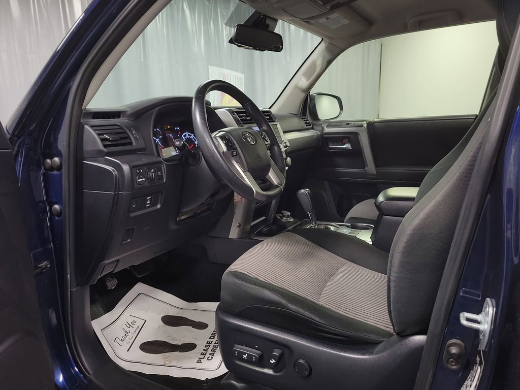 Used 2020 Toyota 4Runner SR5 image 12