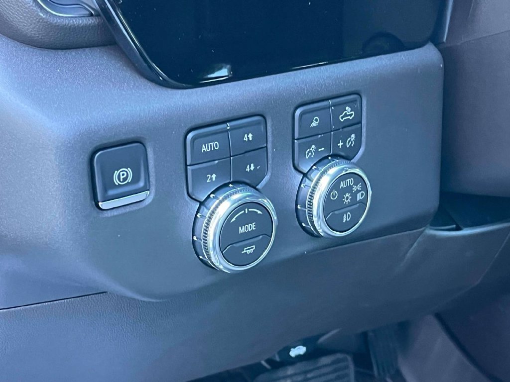New 2026 GMC Sierra 1500 SLT w/ SLT Premium Package AWD/4WD image 24