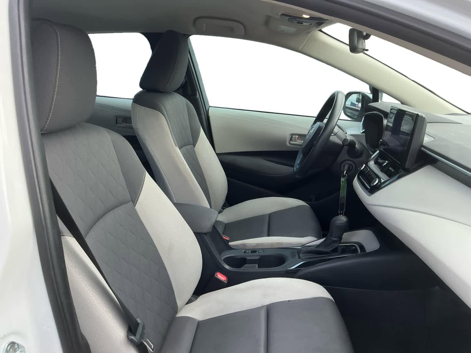 Used 2023 Toyota Corolla LE image 17