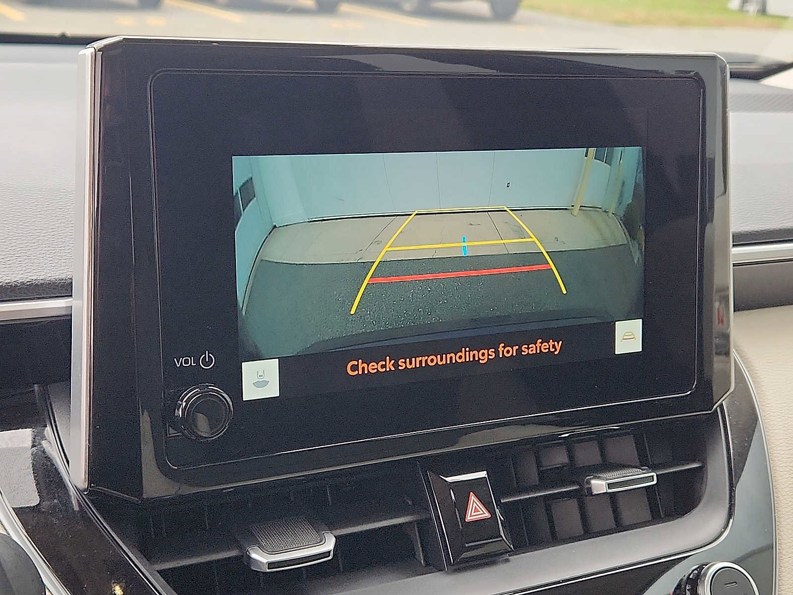 Used 2024 Toyota Corolla Cross XLE image 18