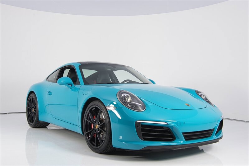 Used 2018 Porsche 911 Carrera S image 3