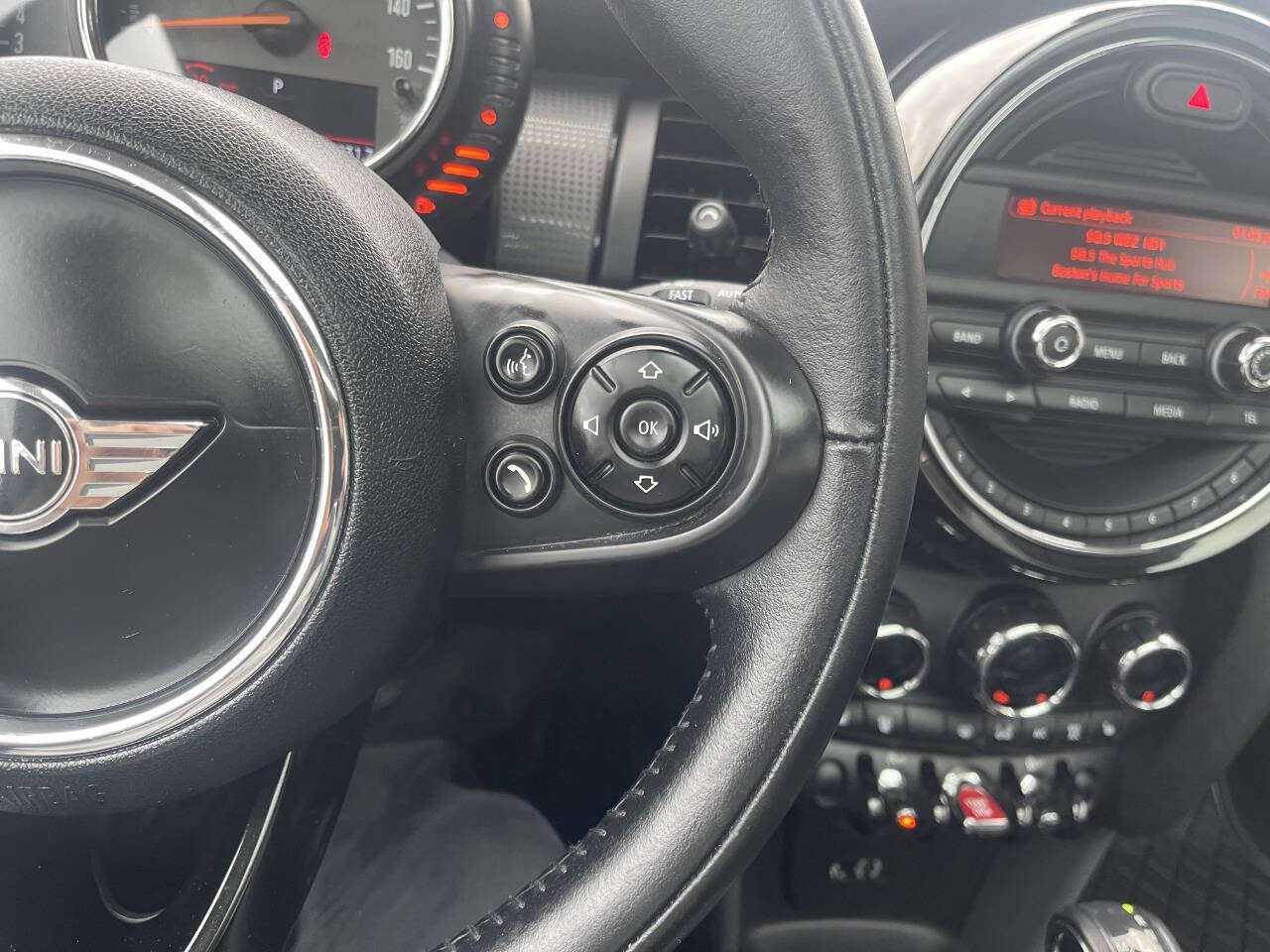 Used 2015 MINI Cooper 2-Door Hardtop image 27