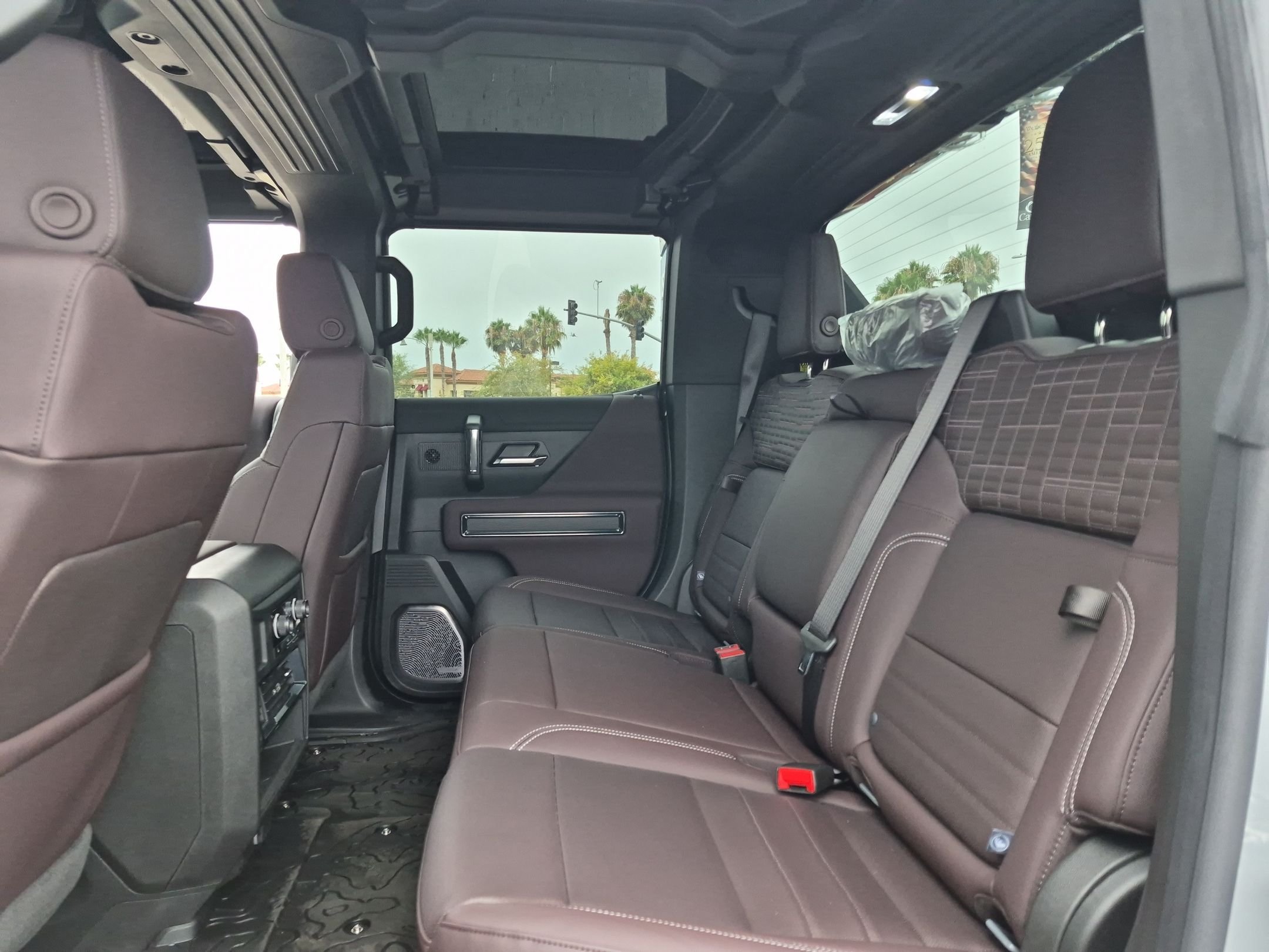 New 2026 GMC Hummer EV 4x4 Crew Cab image 24