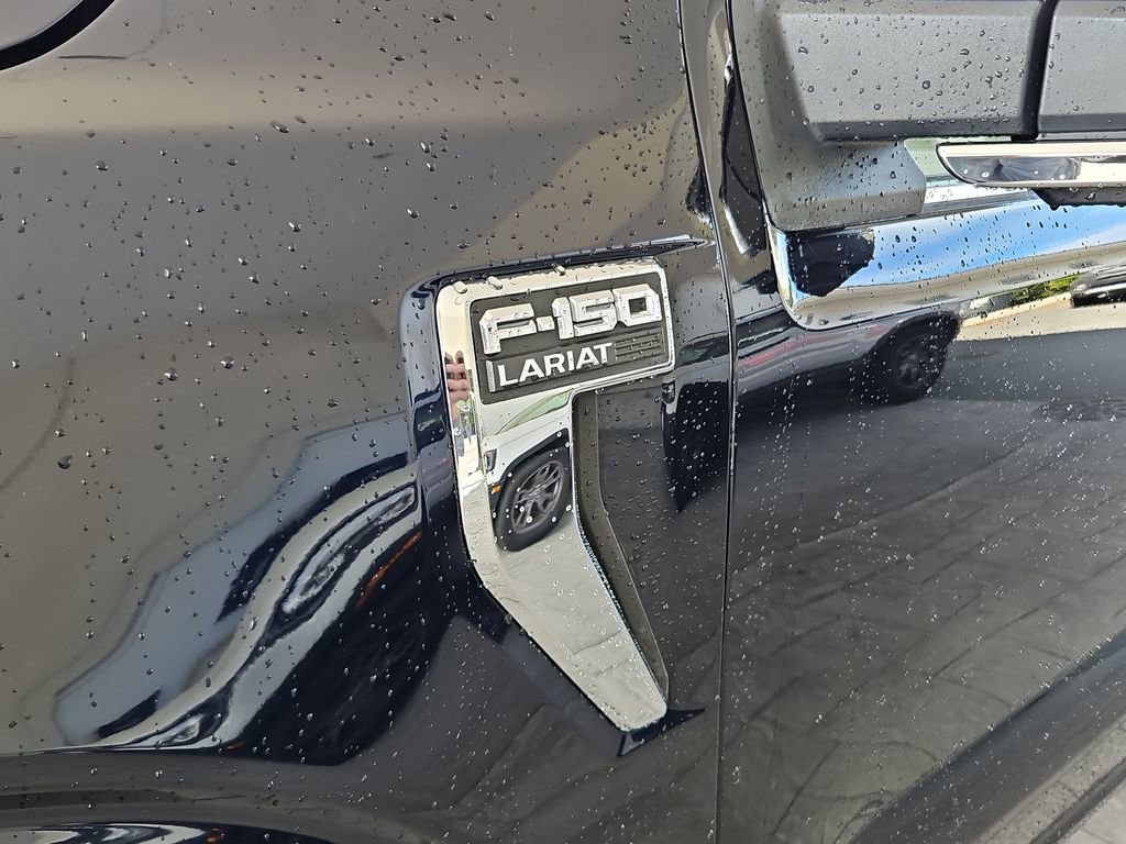 Used 2021 Ford F150 Lariat w/ Equipment Group 502A High image 39