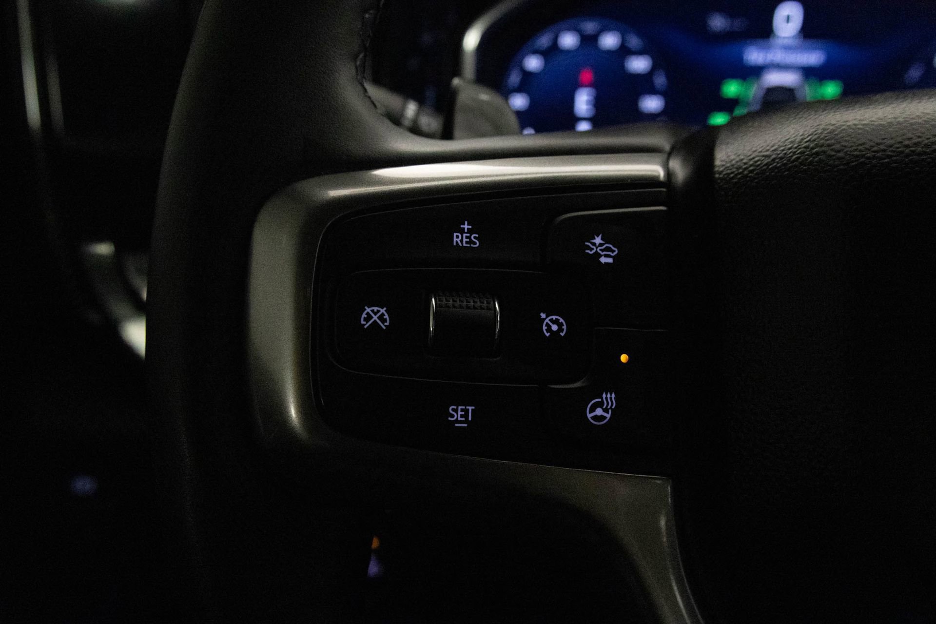 Certified 2025 Chevrolet Silverado 1500 RST image 27