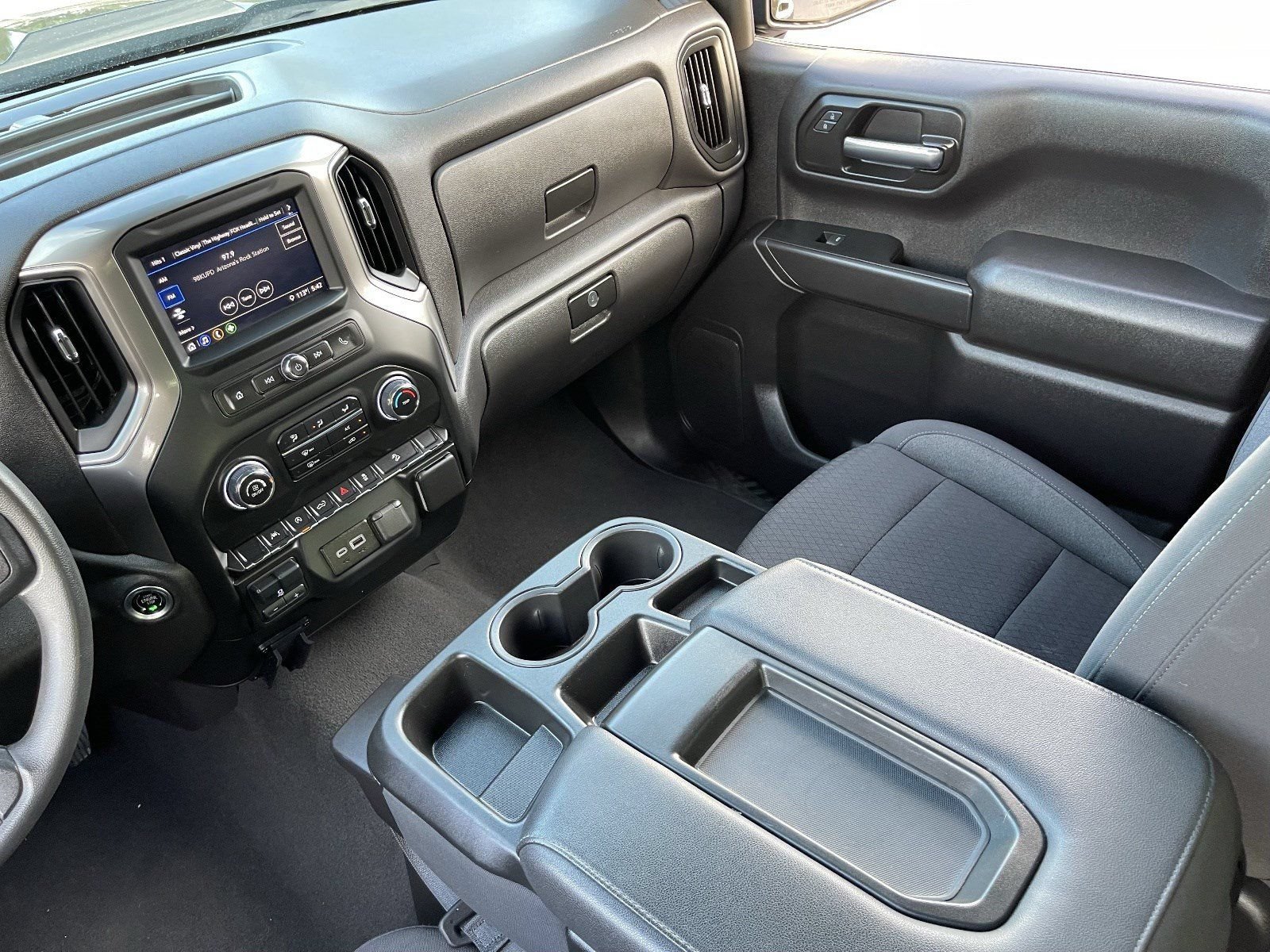 Certified 2024 Chevrolet Silverado 1500 Custom Trail Boss AWD/4WD image 18