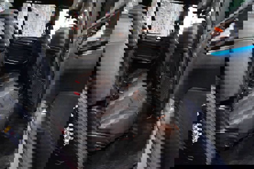 Used 2017 Mercedes-Benz GLS 550 4MATIC image 26