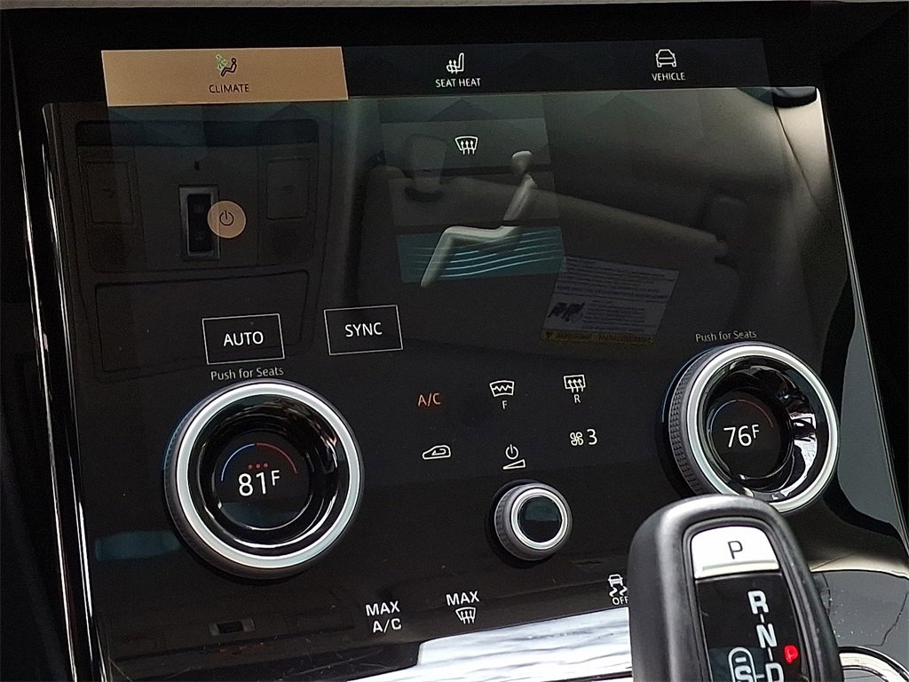 Certified 2023 Land Rover Range Rover Evoque R-Dynamic S image 21