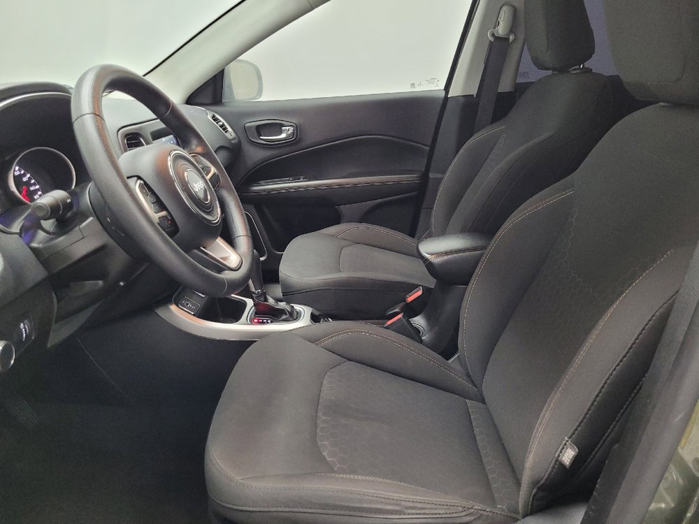 Used 2020 Jeep Compass Sport image 17