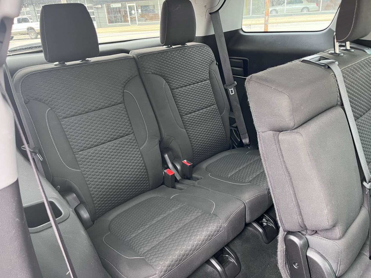 Used 2019 GMC Acadia SLE AWD/4WD image 17