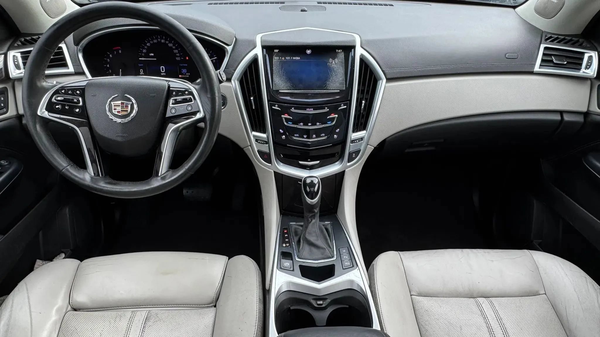 Used 2014 Cadillac SRX Premium image 16