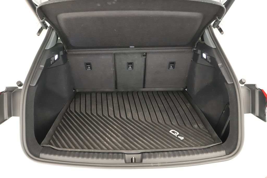 Used 2023 Audi Q4 e-tron Premium Plus w/ Premium Plus RWD image 29