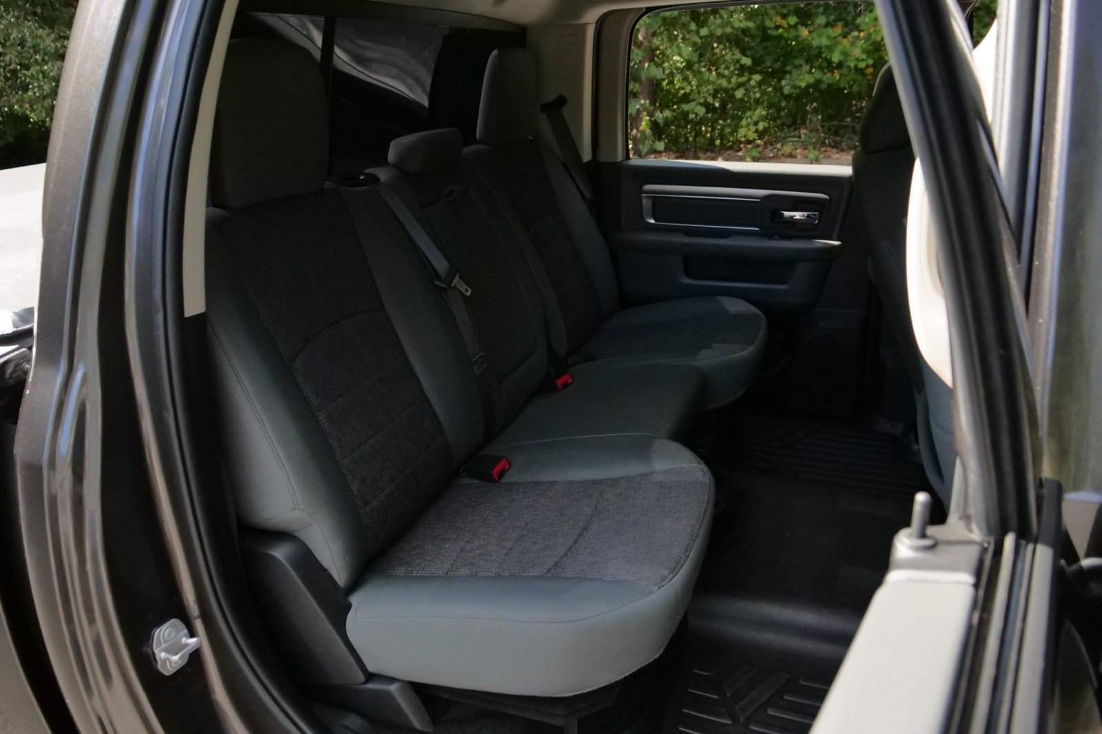 Used 2017 RAM 1500 Big Horn AWD/4WD image 38