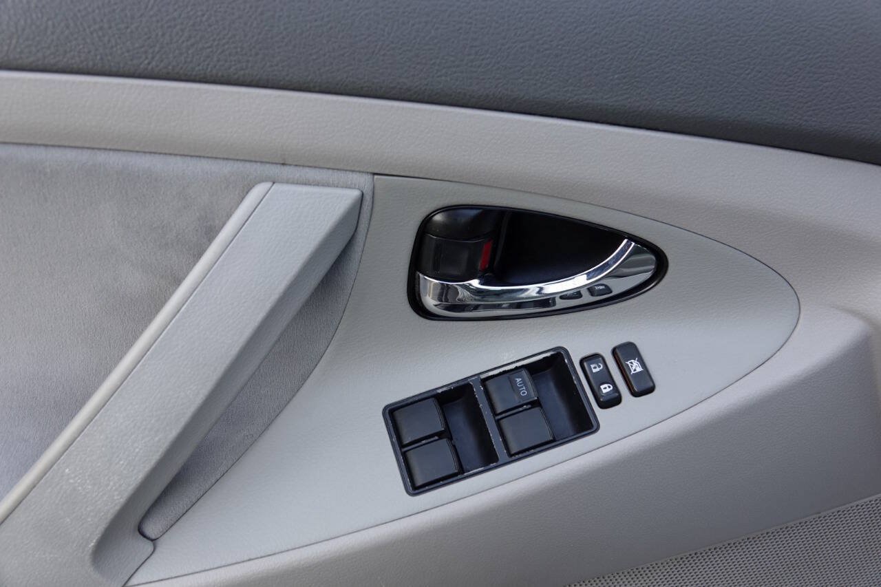 Used 2008 Toyota Camry FWD image 74