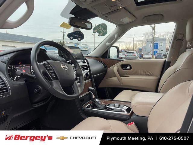 Used 2022 Nissan Armada SL w/ Captain's Chairs Package image 3