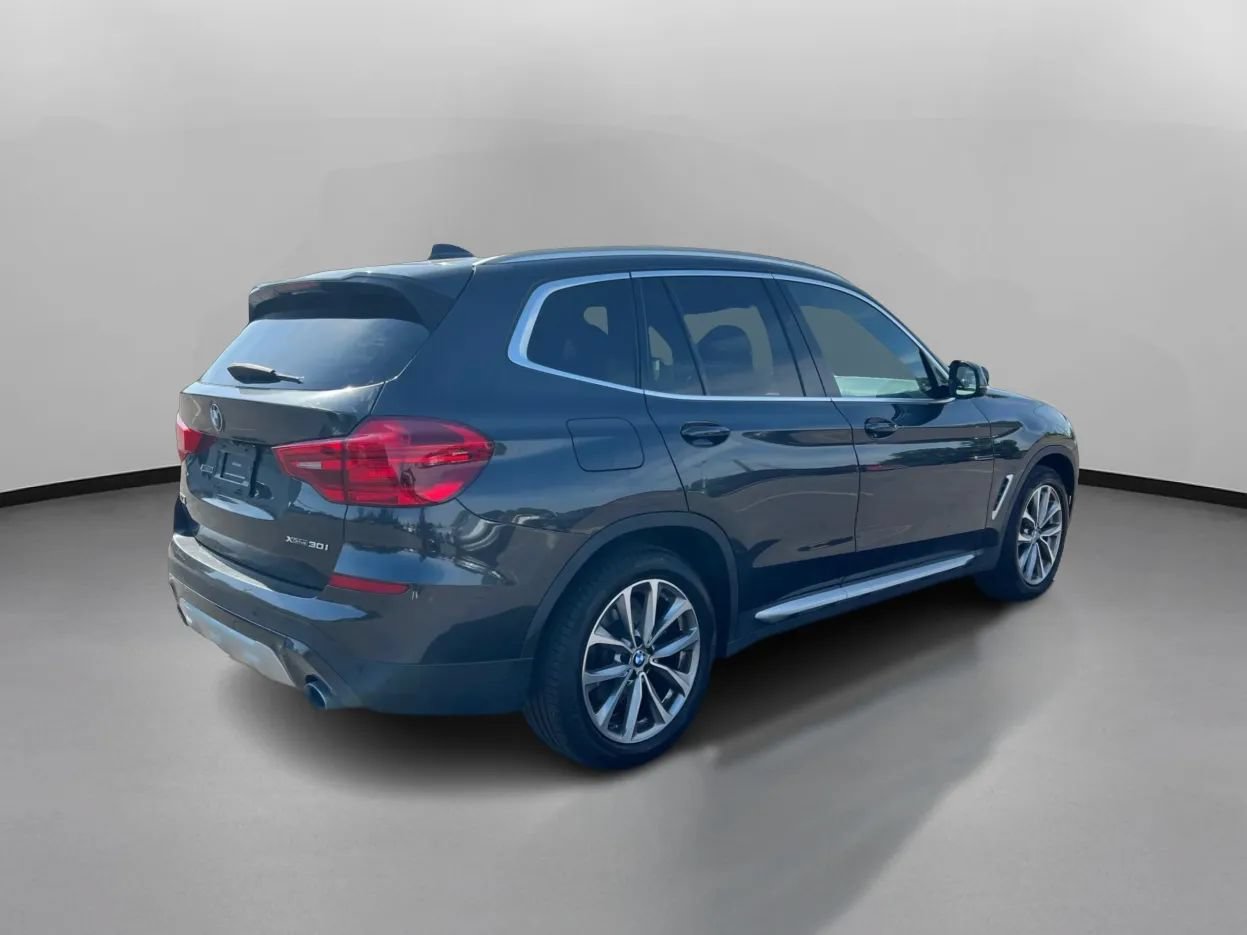 Used 2019 BMW X3 xDrive30i w/ Driving Assistance Package AWD/4WD image 9