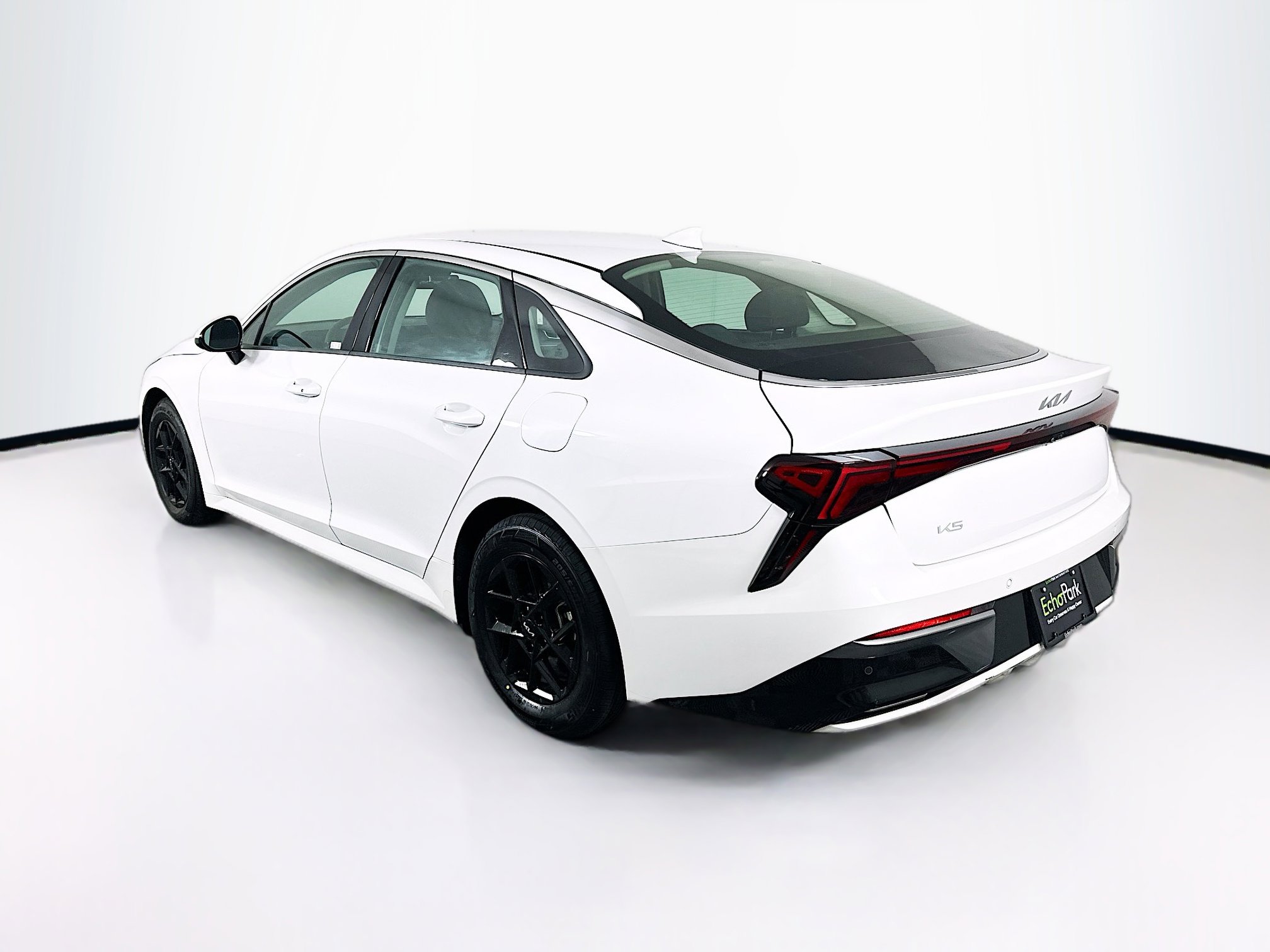 Used 2025 Kia K5 LXS FWD image 5