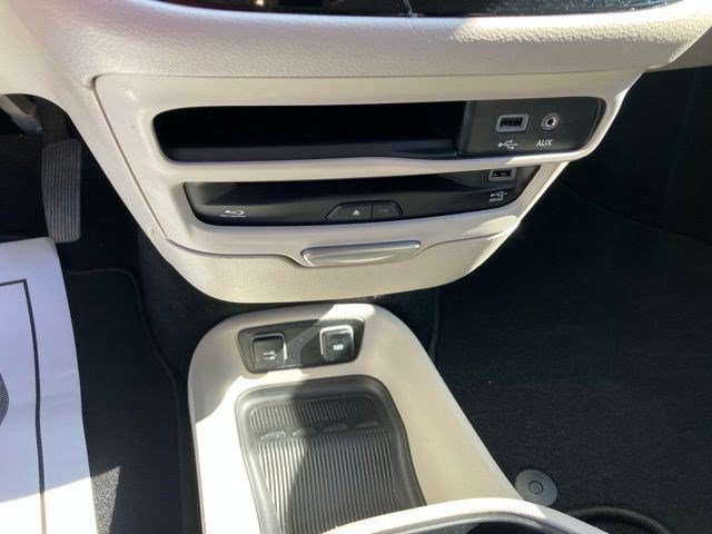 Certified 2019 Chrysler Pacifica Touring-L Plus w/ Advanced Safetytec Group FWD image 17