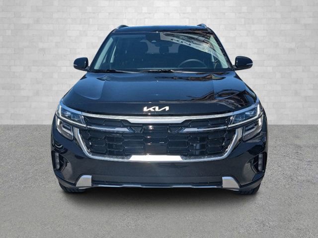 Used 2025 Kia Seltos SX w/ SX Sunroof Package image 8