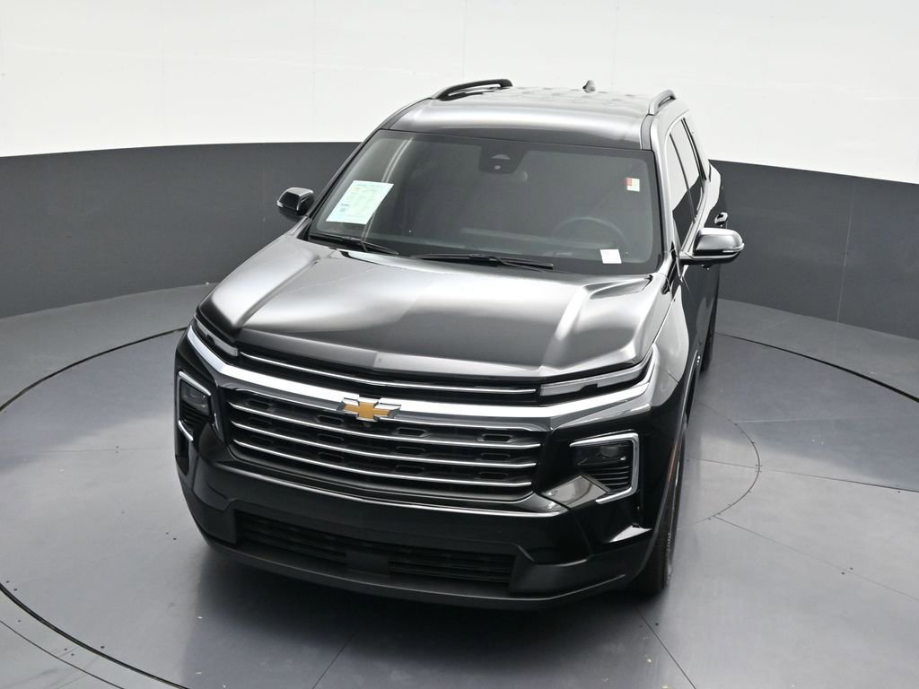Used 2025 Chevrolet Traverse LT image 22