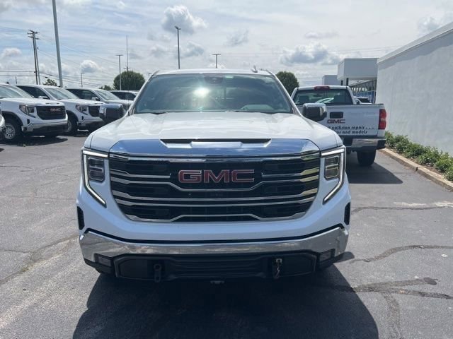 Used 2024 GMC Sierra 1500 SLT w/ SLT Premium Plus Package AWD/4WD image 45
