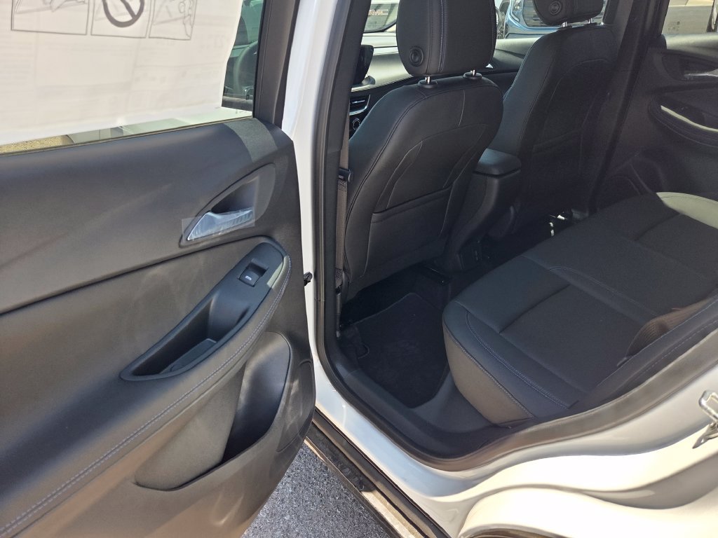 Used 2026 Buick Encore GX Sport Touring AWD/4WD image 22