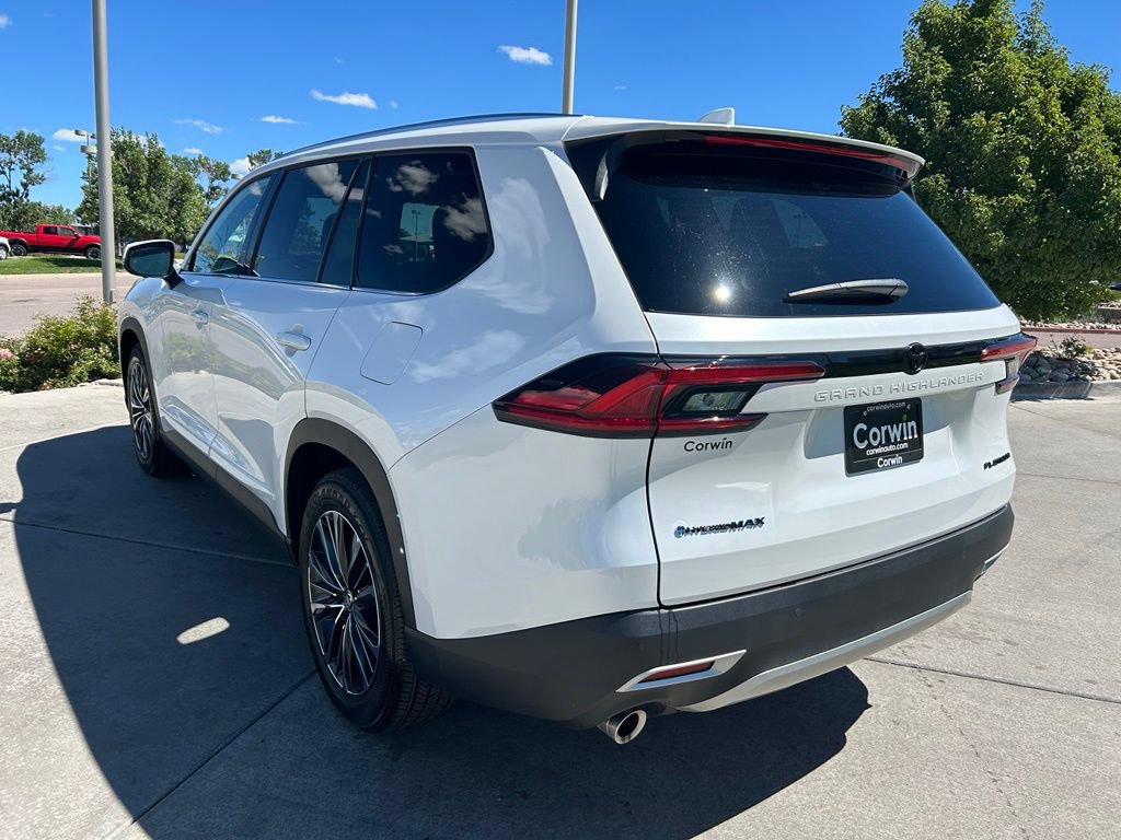 Used 2025 Toyota Grand Highlander AWD Hybrid image 6
