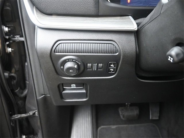 Used 2024 Jeep Wagoneer L Series II w/ Flexible Seating Group image 35