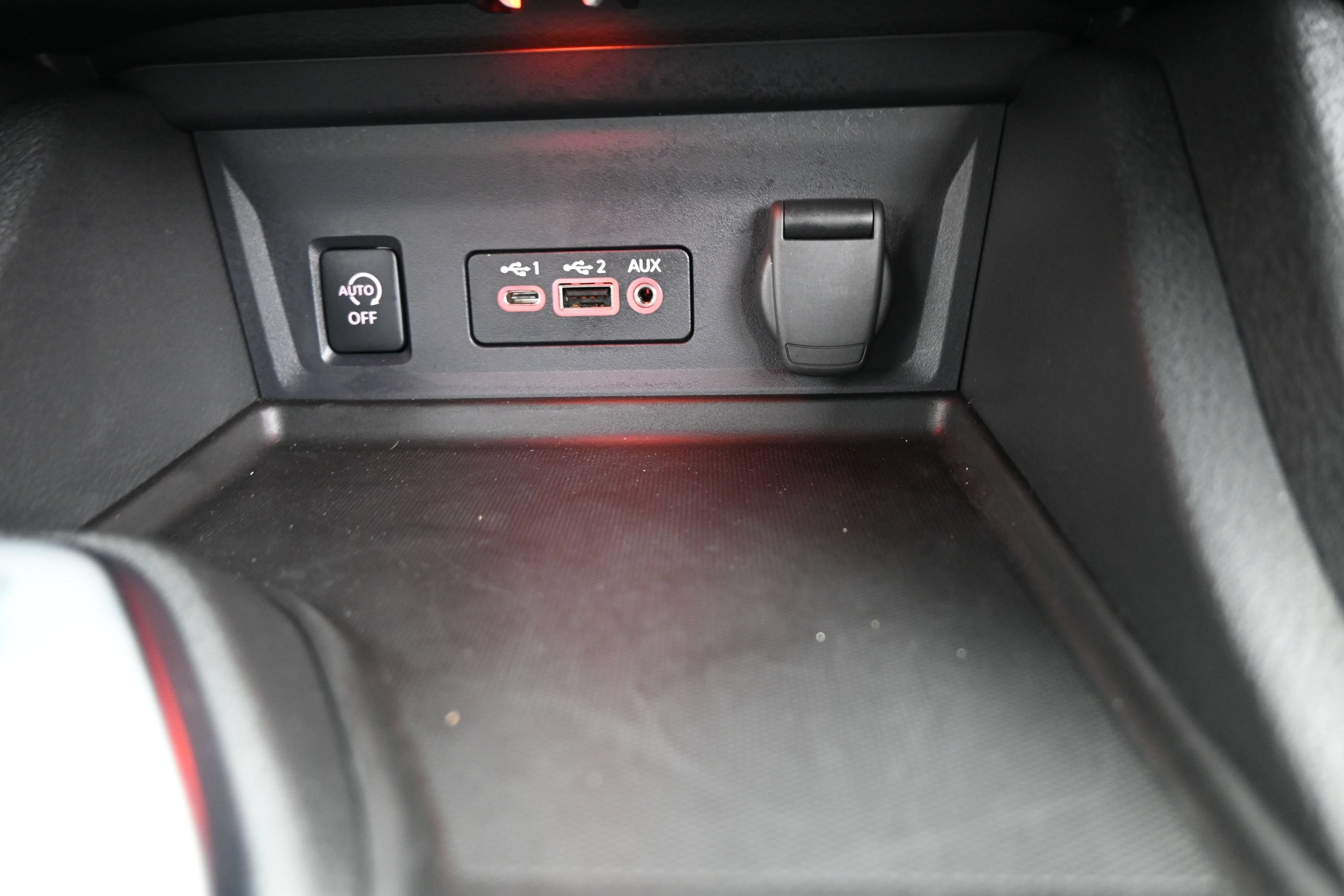 Used 2024 Nissan Sentra SR FWD image 22