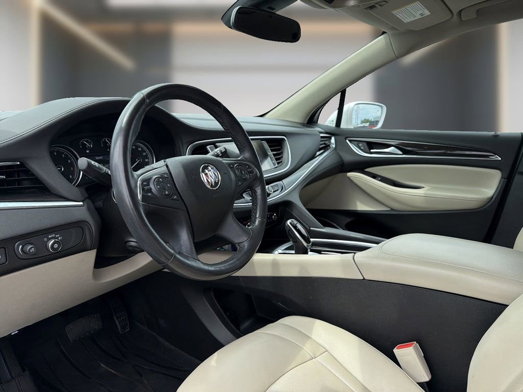 Used 2020 Buick Enclave Premium w/ Sun and Sites Package FWD image 11