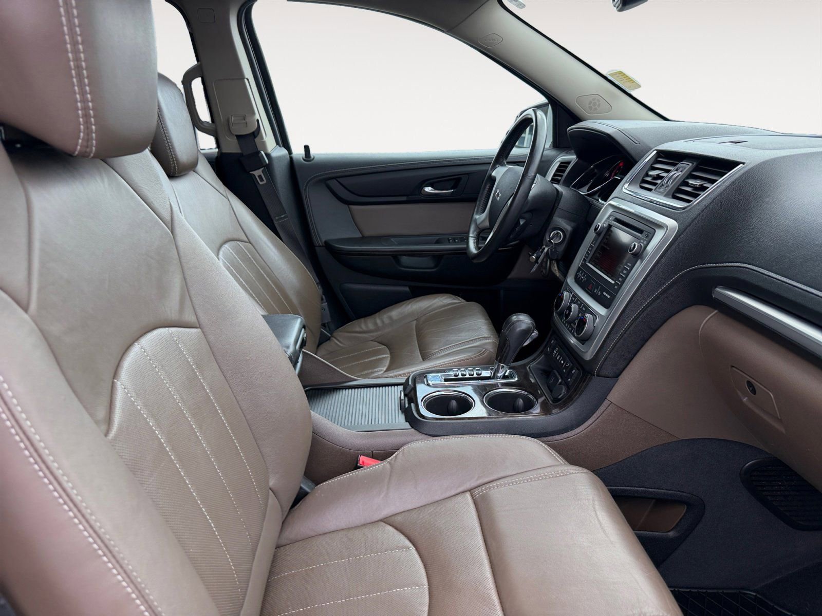 Used 2016 GMC Acadia SLT image 15