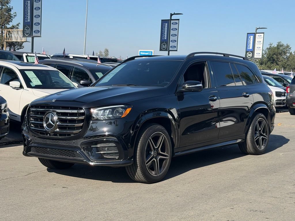 Used 2025 Mercedes-Benz GLS 450 4MATIC image 6