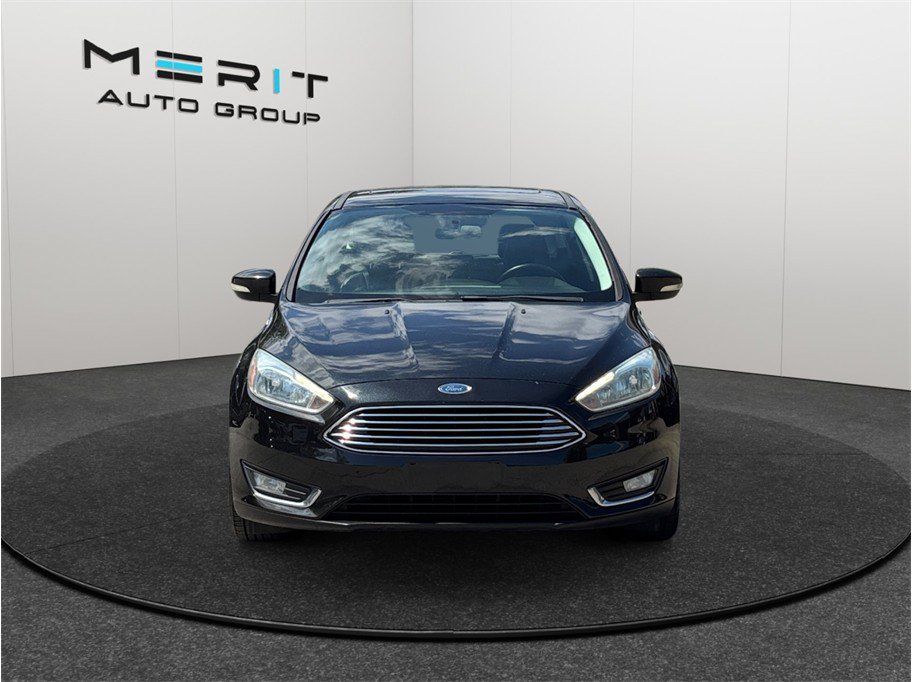 Used 2015 Ford Focus Titanium FWD image 3
