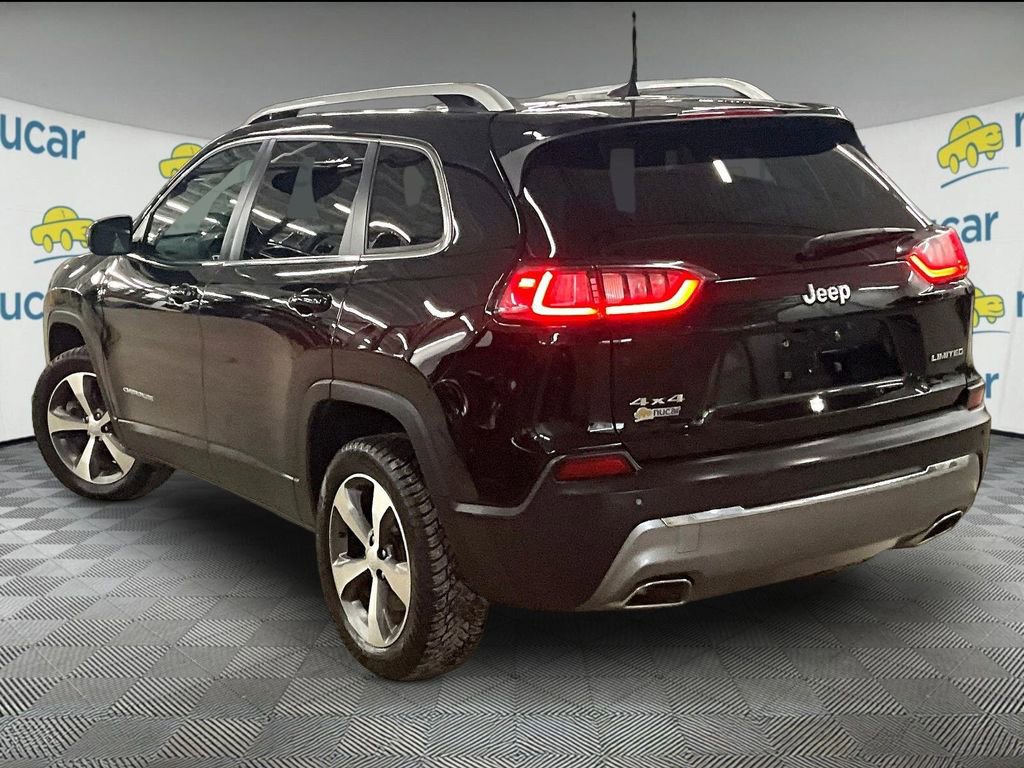Used 2021 Jeep Cherokee Limited image 4