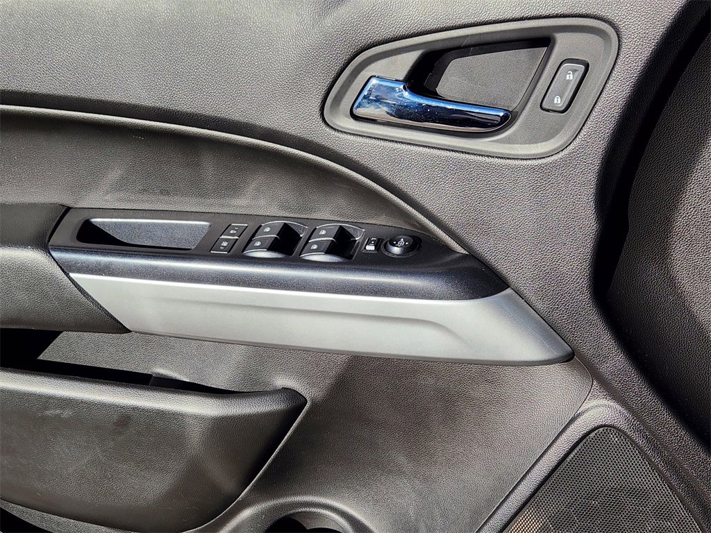 Used 2019 Chevrolet Colorado ZR2 image 3