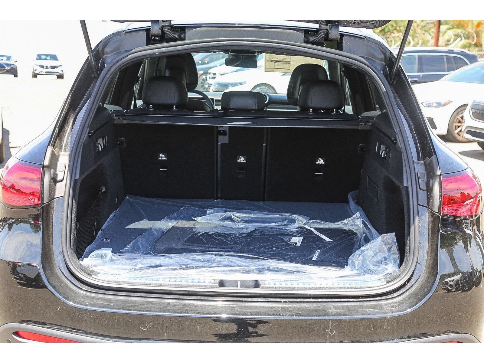 New 2026 Mercedes-Benz GLC 300 4MATIC image 24