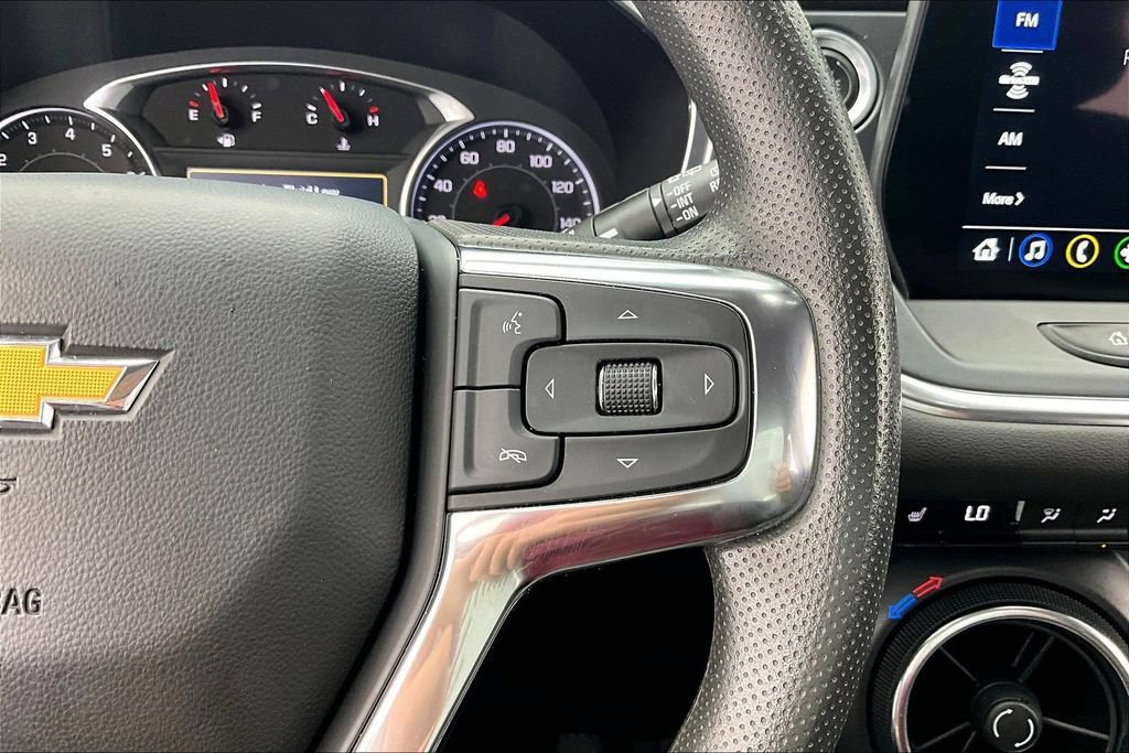 Used 2024 Chevrolet Blazer LT FWD image 19