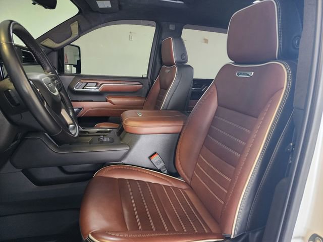 Used 2024 GMC Sierra 2500 Denali Ultimate AWD/4WD image 13