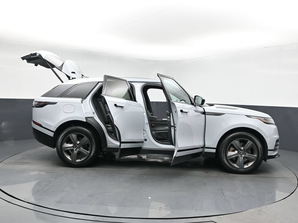 Used 2025 Land Rover Range Rover Velar Dynamic SE AWD/4WD image 26