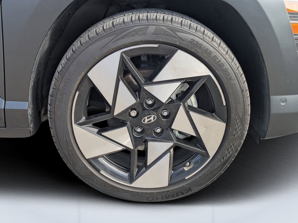 Used 2024 Hyundai Kona Limited image 11