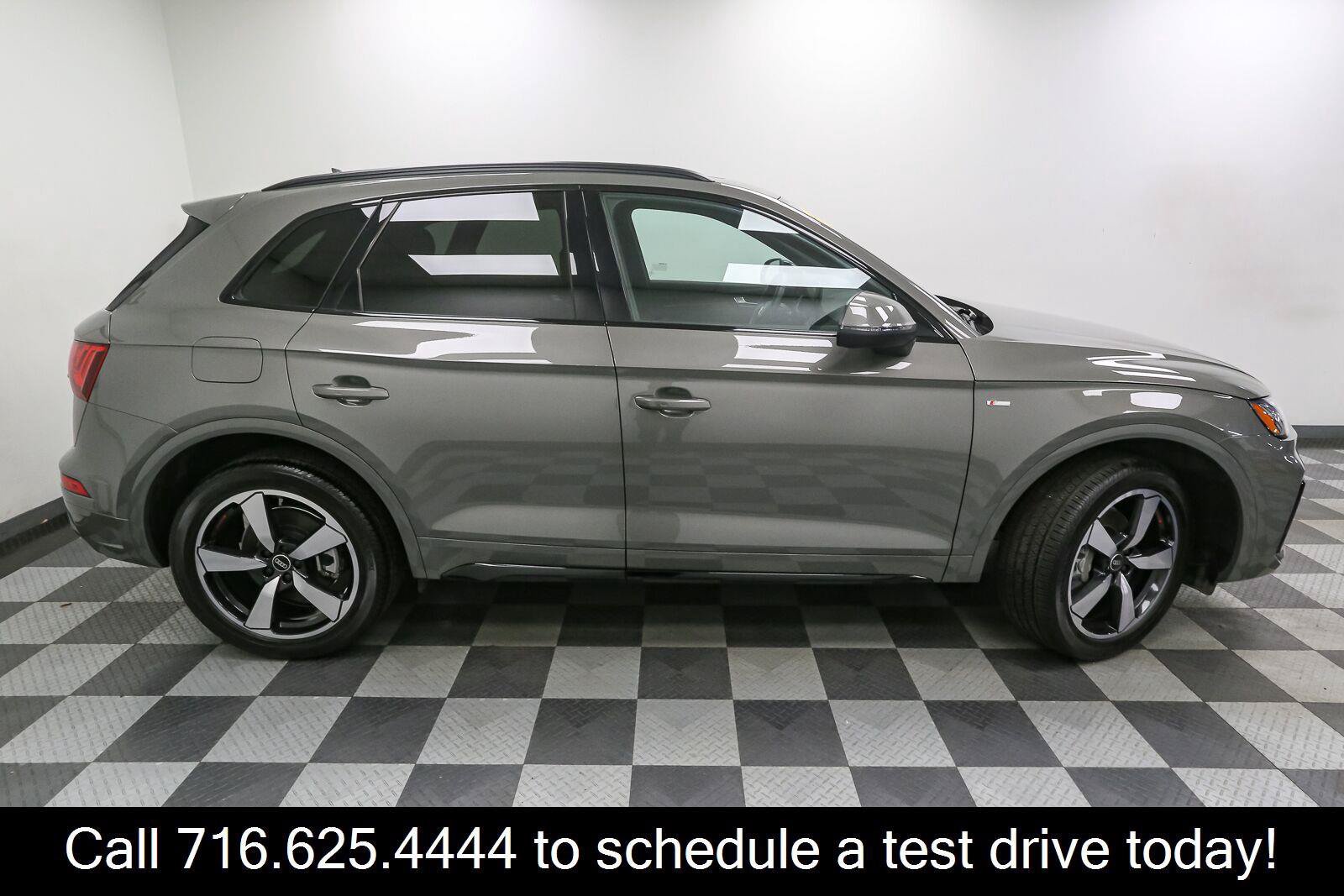 Used 2023 Audi Q5 2.0T Premium Plus w/ Premium Plus Package AWD/4WD image 8