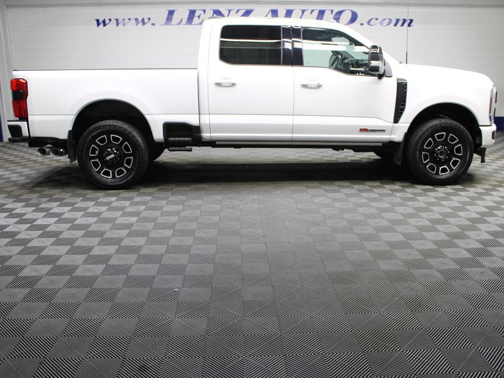 Used 2025 Ford F250 Platinum AWD/4WD video 2