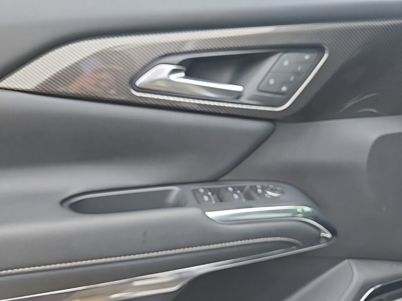 Used 2025 Chevrolet Traverse High Country w/ LPO, Floor Liner Package image 19