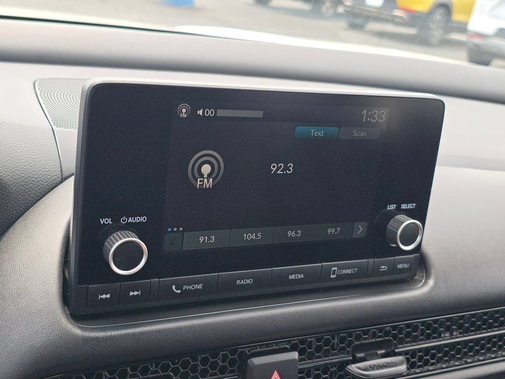Certified 2025 Honda HR-V LX image 31