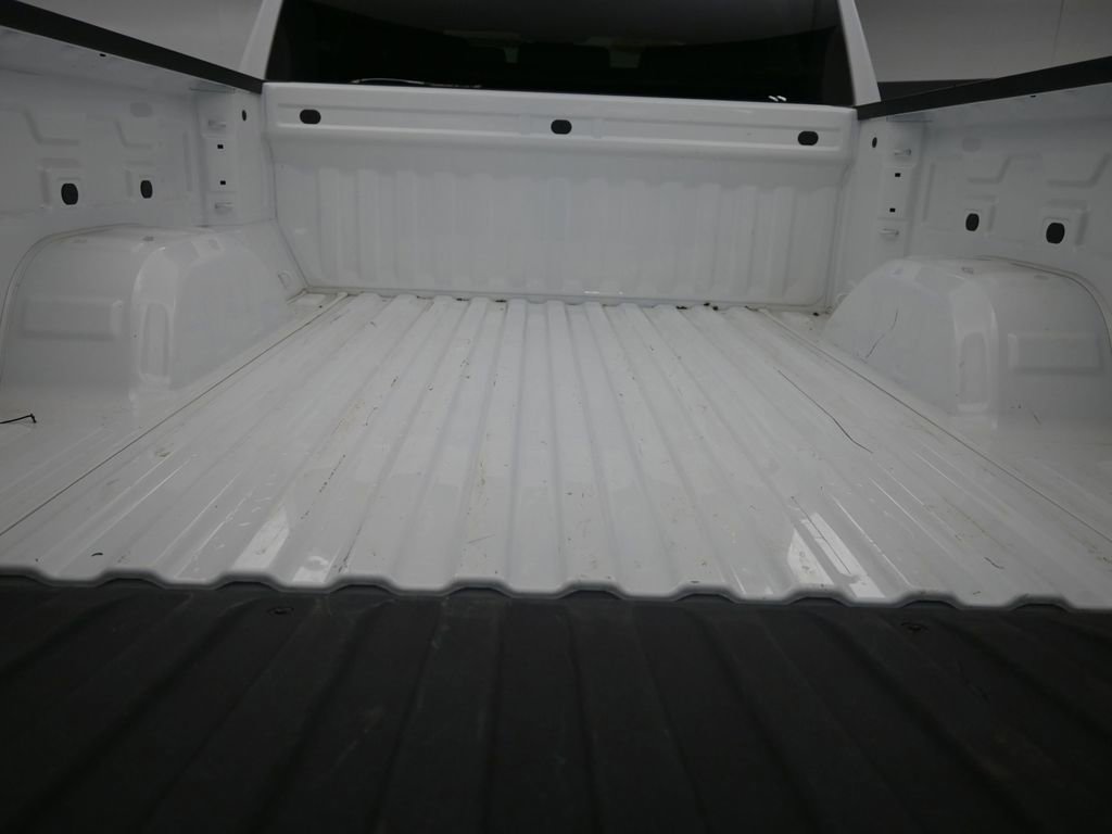 Used 2024 Chevrolet Silverado 1500 Custom image 10