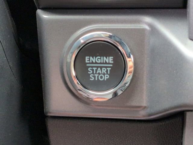 New 2025 Ford F150 XLT w/ Equipment Group 302A MID image 32