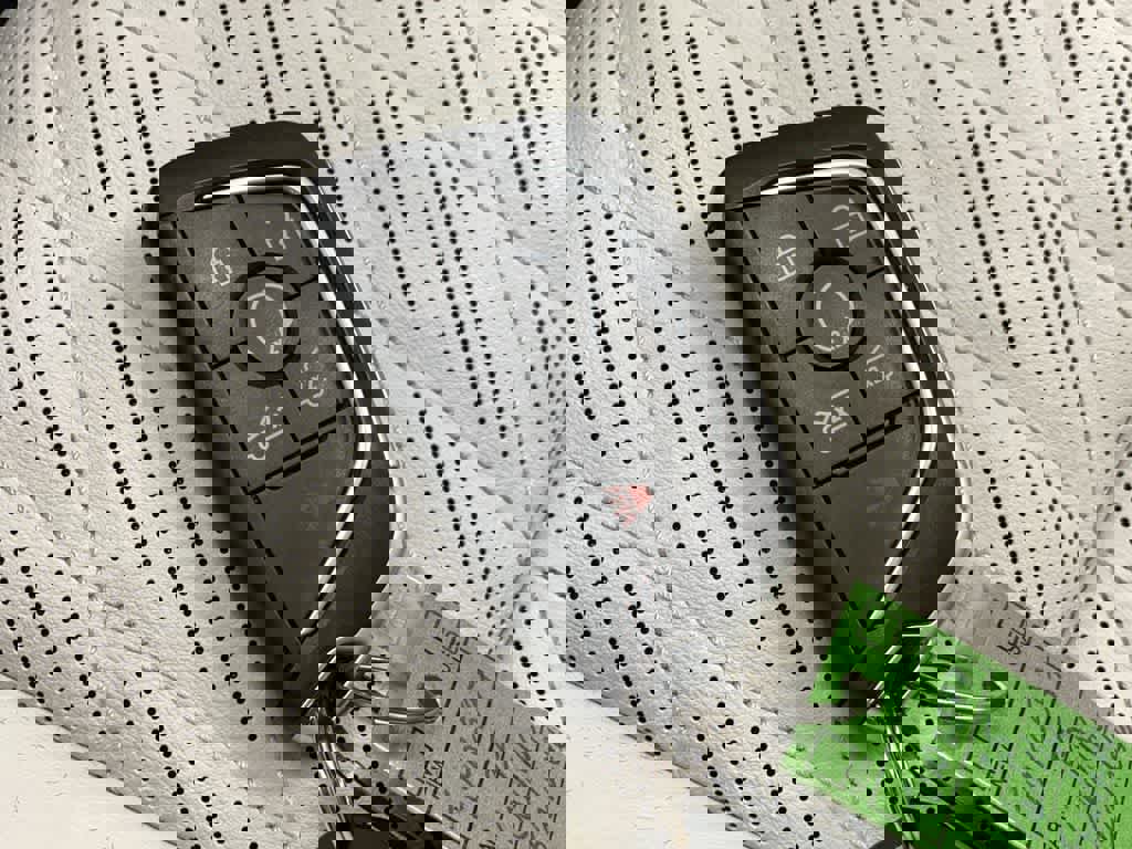 Certified 2026 Cadillac Escalade IQL Sport 1 w/ LPO, ONYX Package image 28